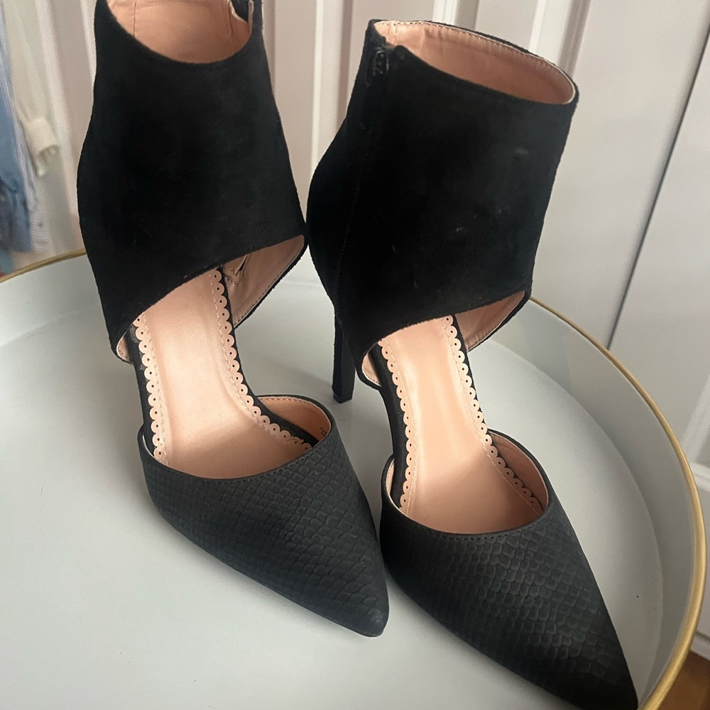 Elegant Black Women's Heels